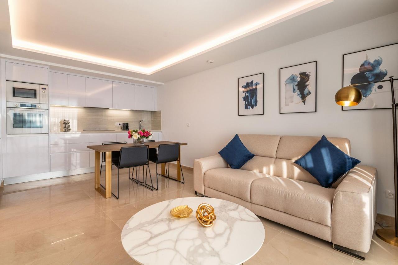 Grand Horizon Luxury Boutique Apartments Puerto Rico  Dış mekan fotoğraf