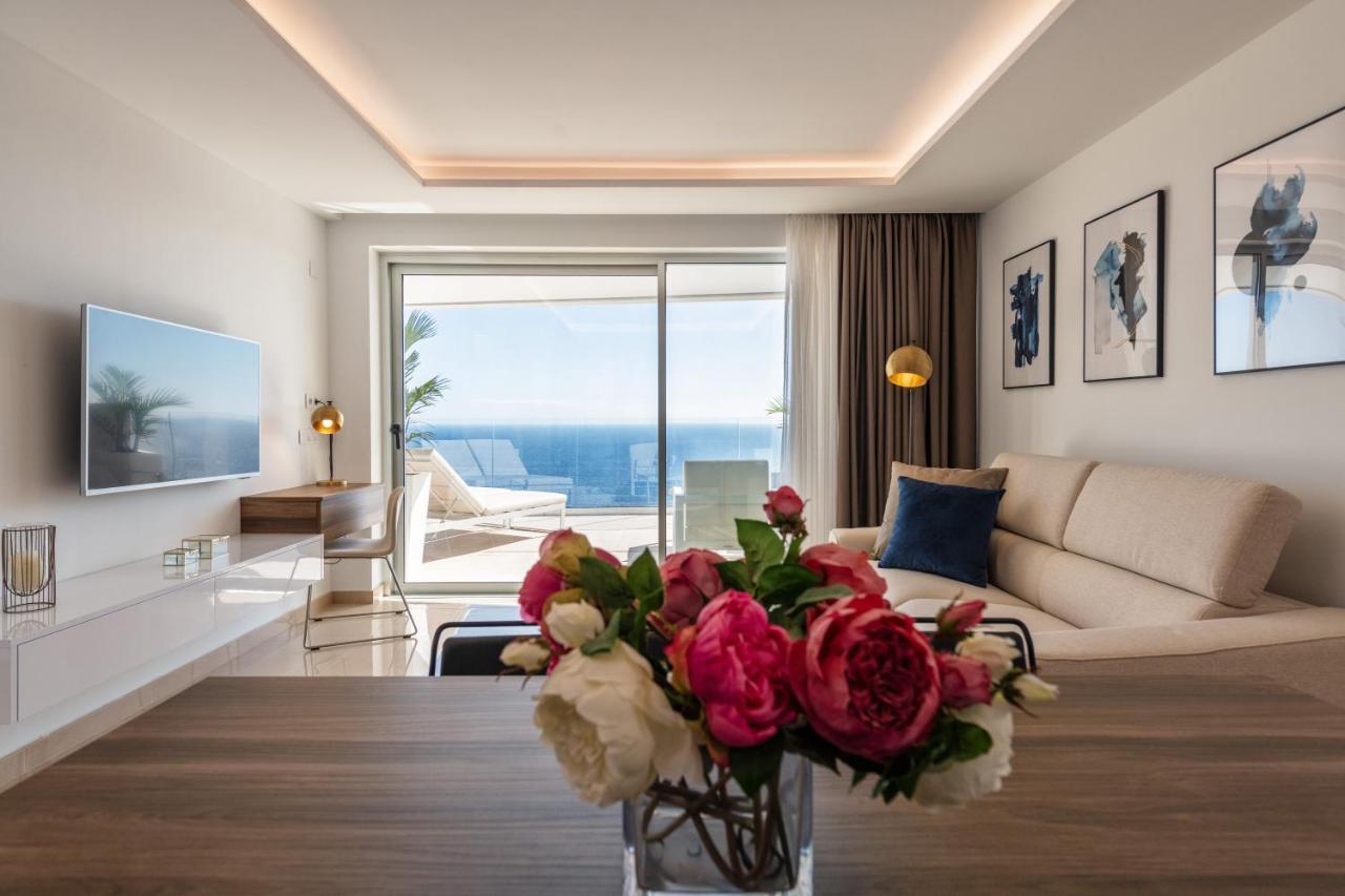Grand Horizon Luxury Boutique Apartments Puerto Rico  Dış mekan fotoğraf
