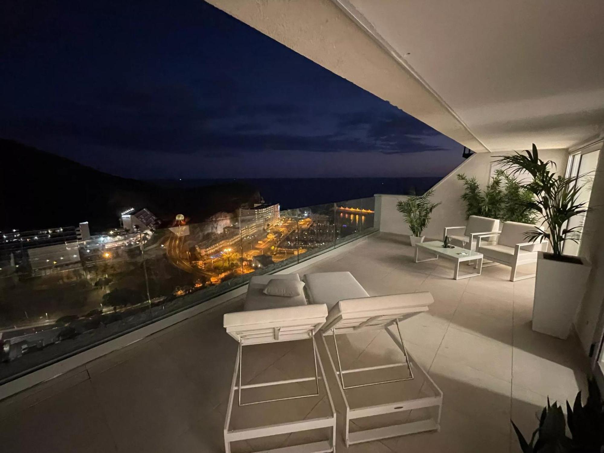 Grand Horizon Luxury Boutique Apartments Puerto Rico  Dış mekan fotoğraf