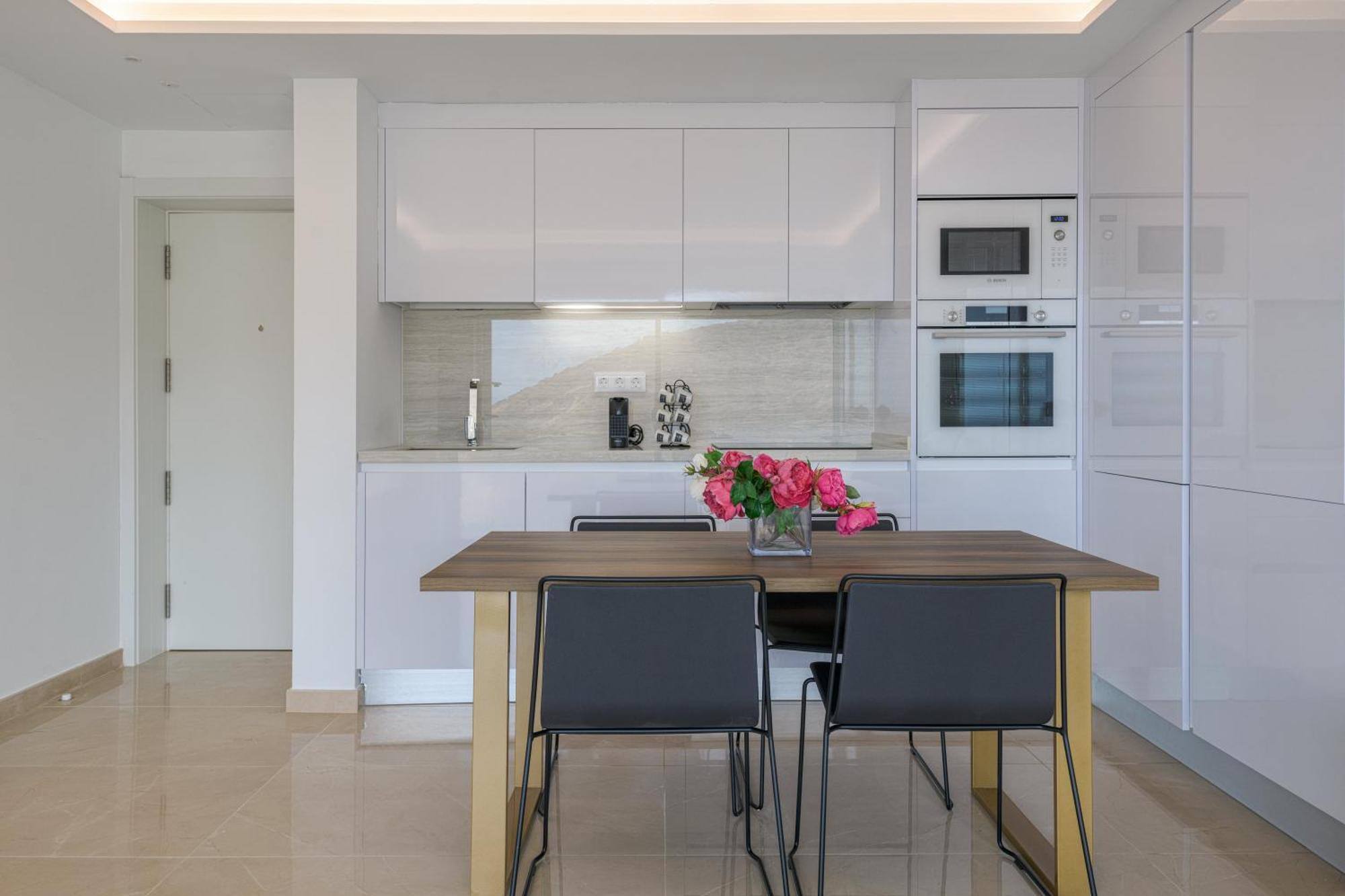 Grand Horizon Luxury Boutique Apartments Puerto Rico  Dış mekan fotoğraf